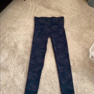 Spanx camo legging